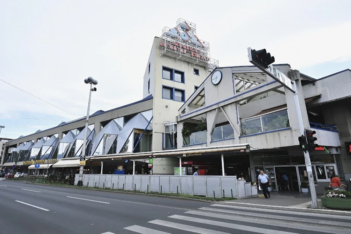 Autobusni kolodvor Sv. Čehić