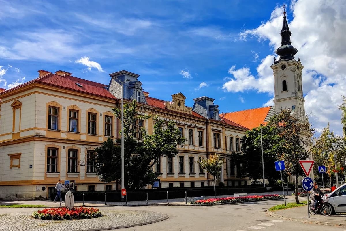 Željeznička stanica Nova Gradiška