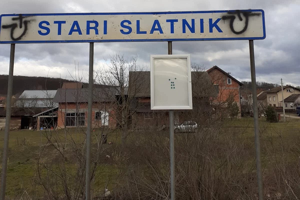 Željeznička stanica Stari Slatinik