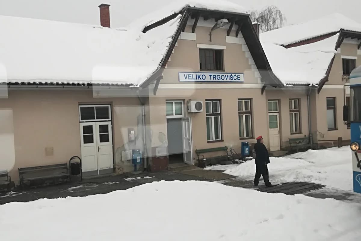 Željeznička stanica Veliko Trgovišće