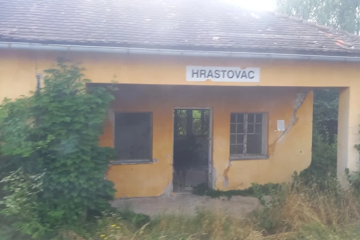 Željeznička stanica Hrastovac