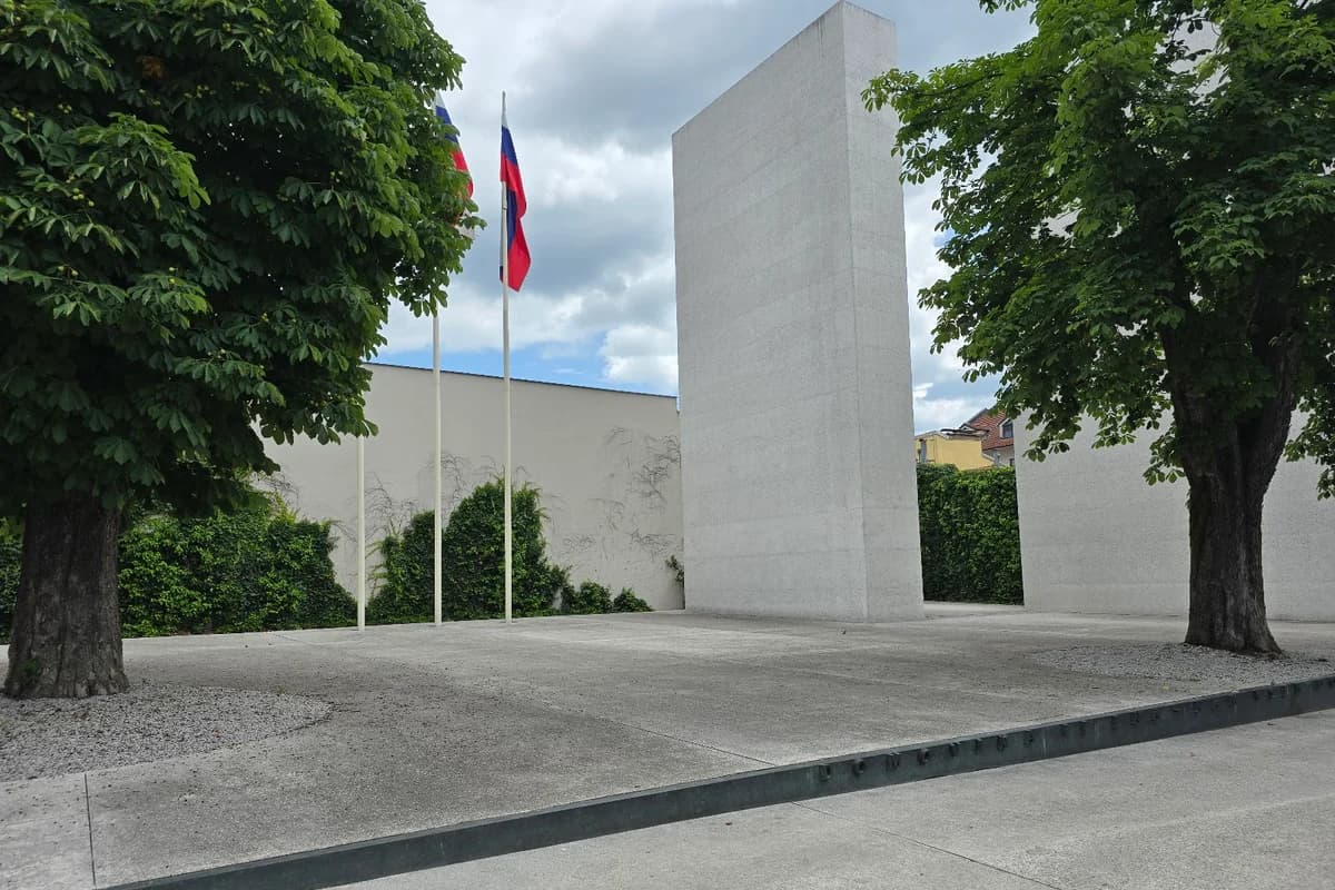 Spomenik Stradalim Židovima