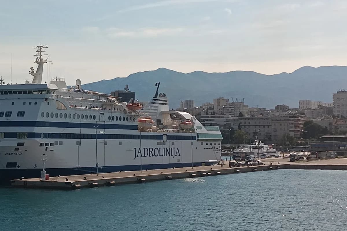 Trajektna luka Vez 18