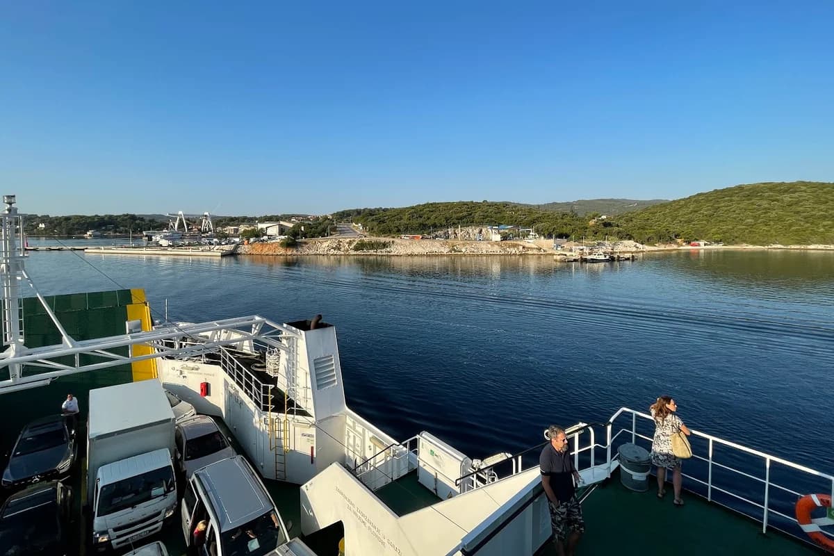 Trajektna luka Korčula