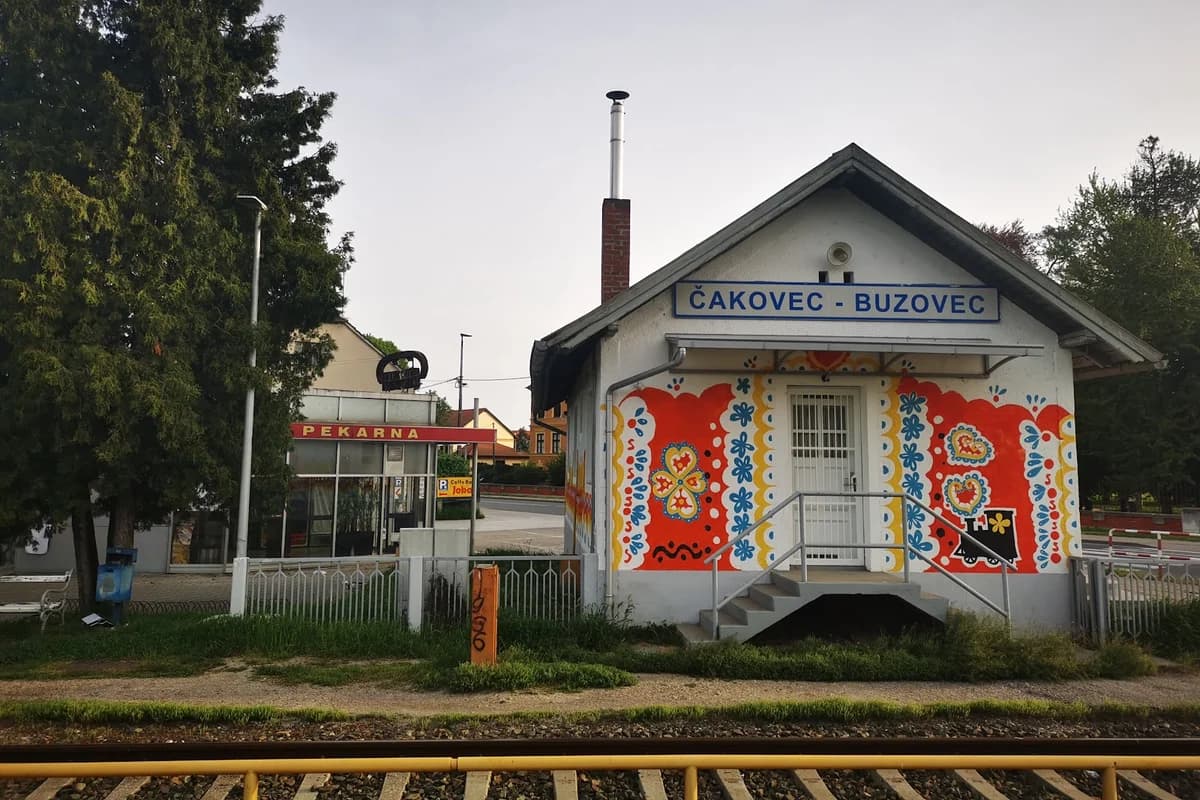Željeznička stanica Čakovec-Buzovec