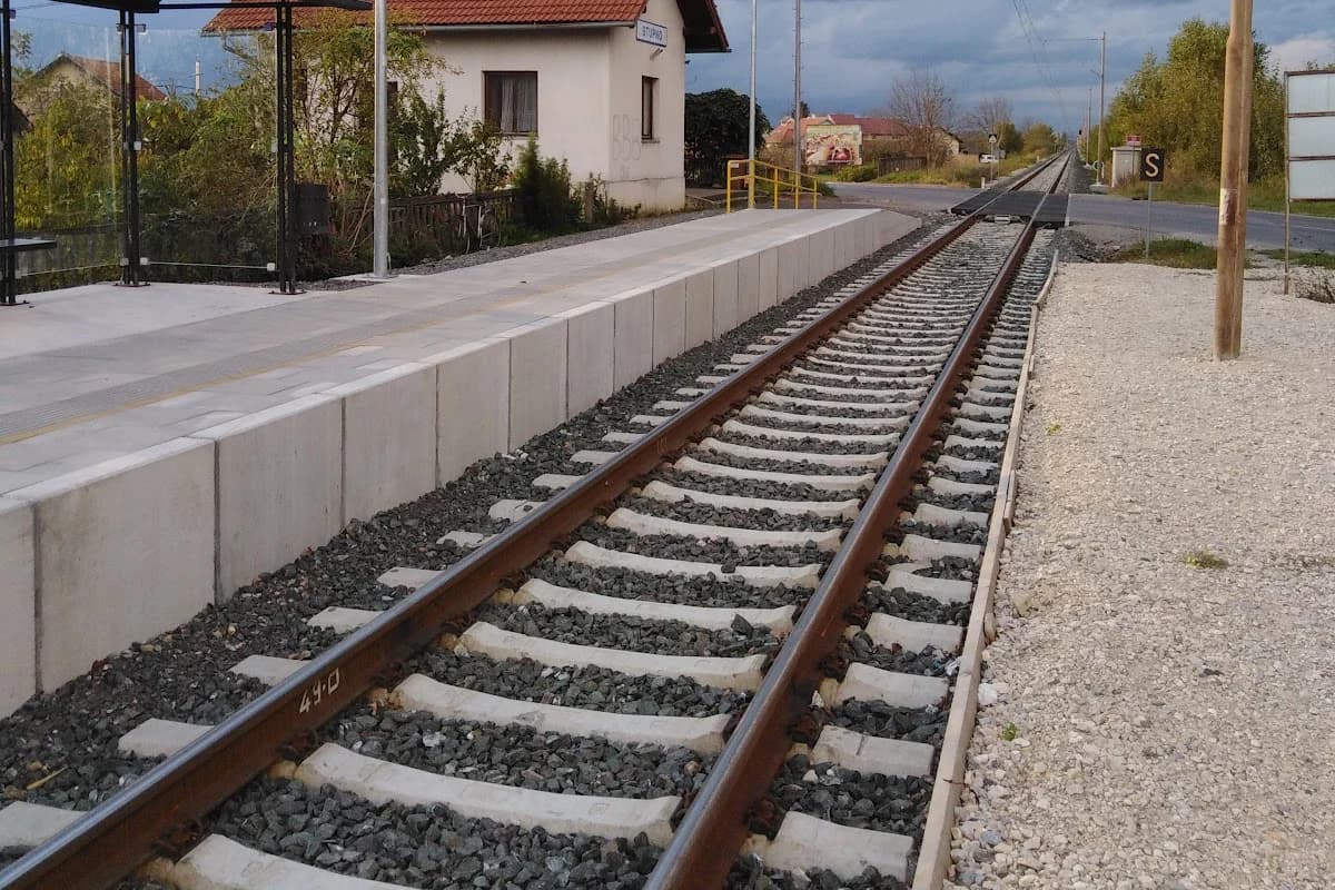 Željeznička stanica Stupno