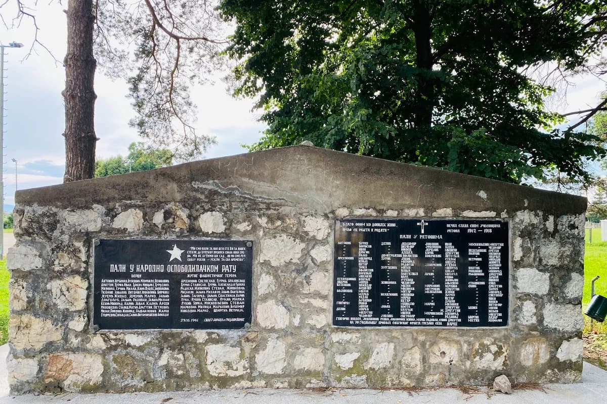Spomenik ranjenom borcu