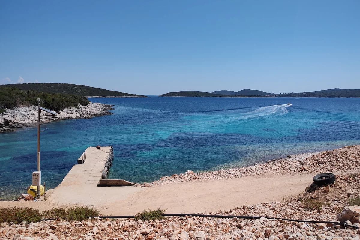 Trajektna luka Mrtvaška