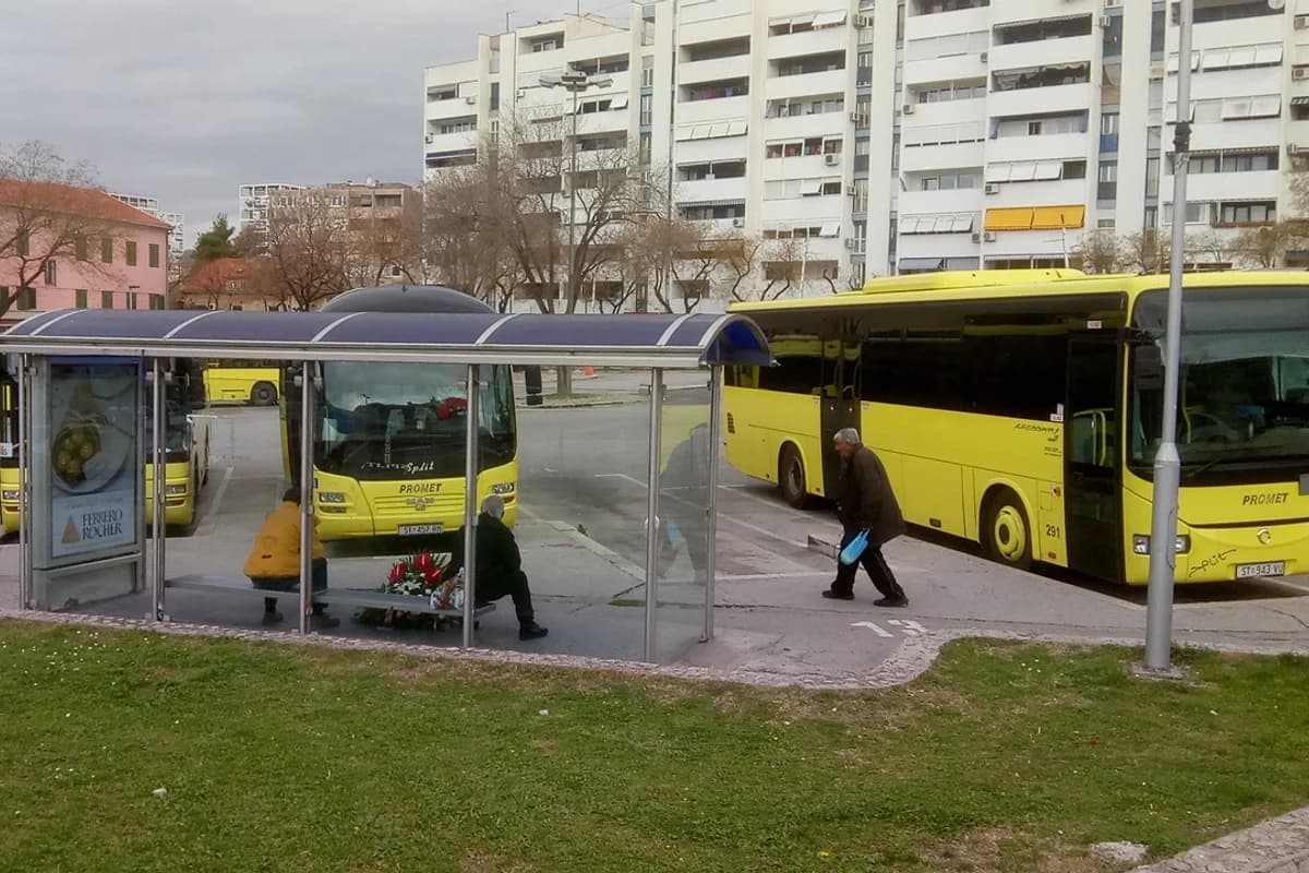 Autobusni kolodvor Sukoišan