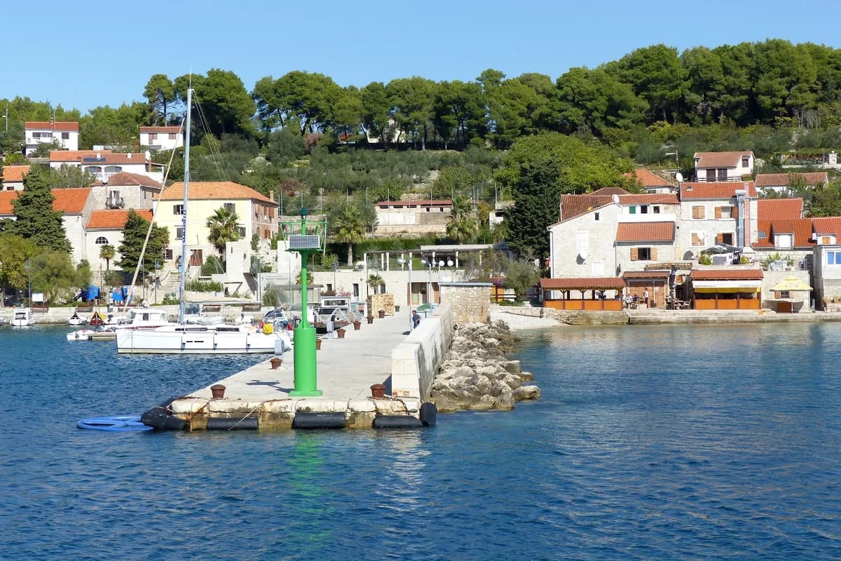 Trajektna luka Šepurine