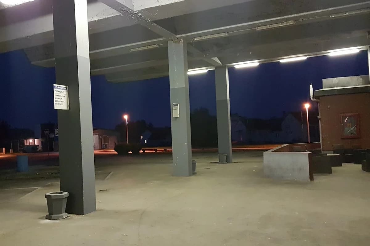 Autobusni kolodvor Ivanec