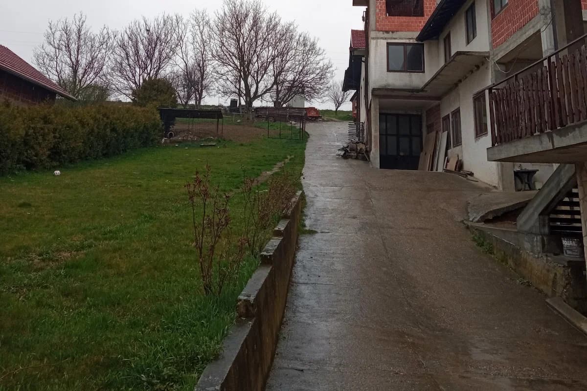 Željeznička stanica Majurec