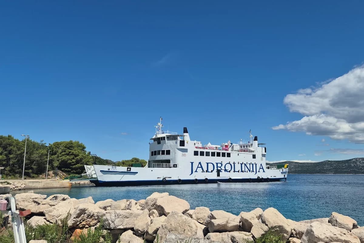 Trajektna luka Gaženica Vez 8