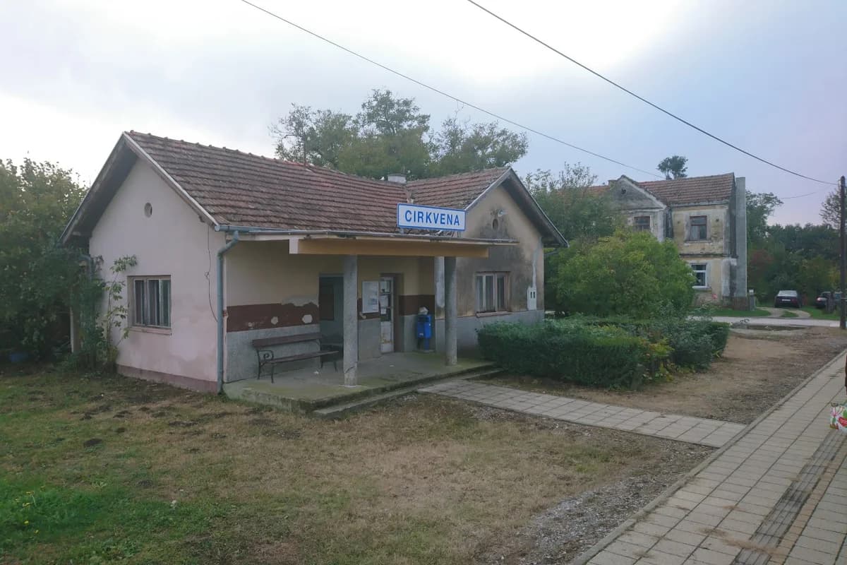 Željeznička stanica Cirkvena