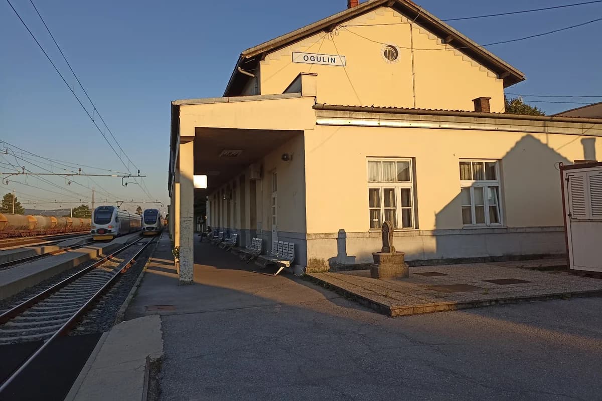 Željeznička stanica Ogulin