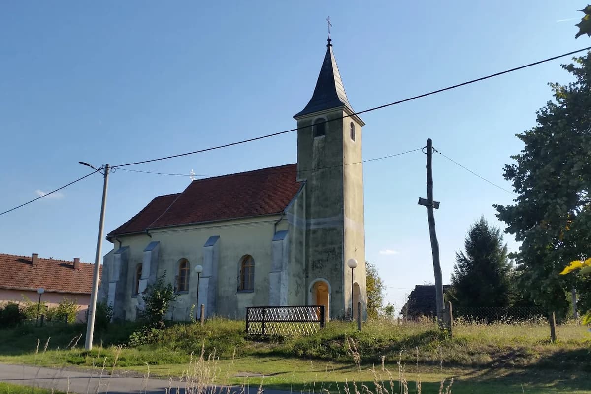 Željeznička stanica Novoselec