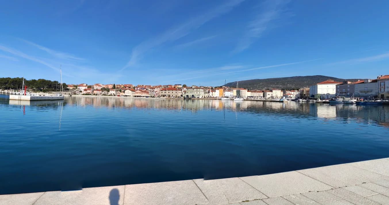 Cres