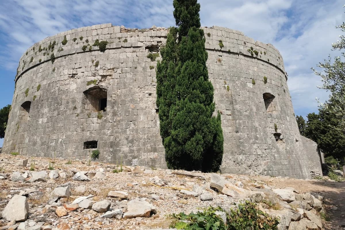 Vidikovac Fort Royal