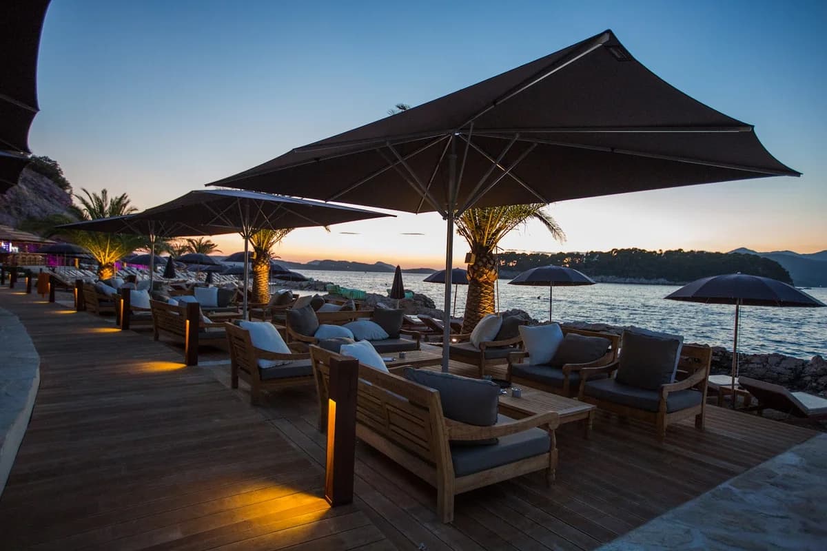 Vidikovac Coral beach