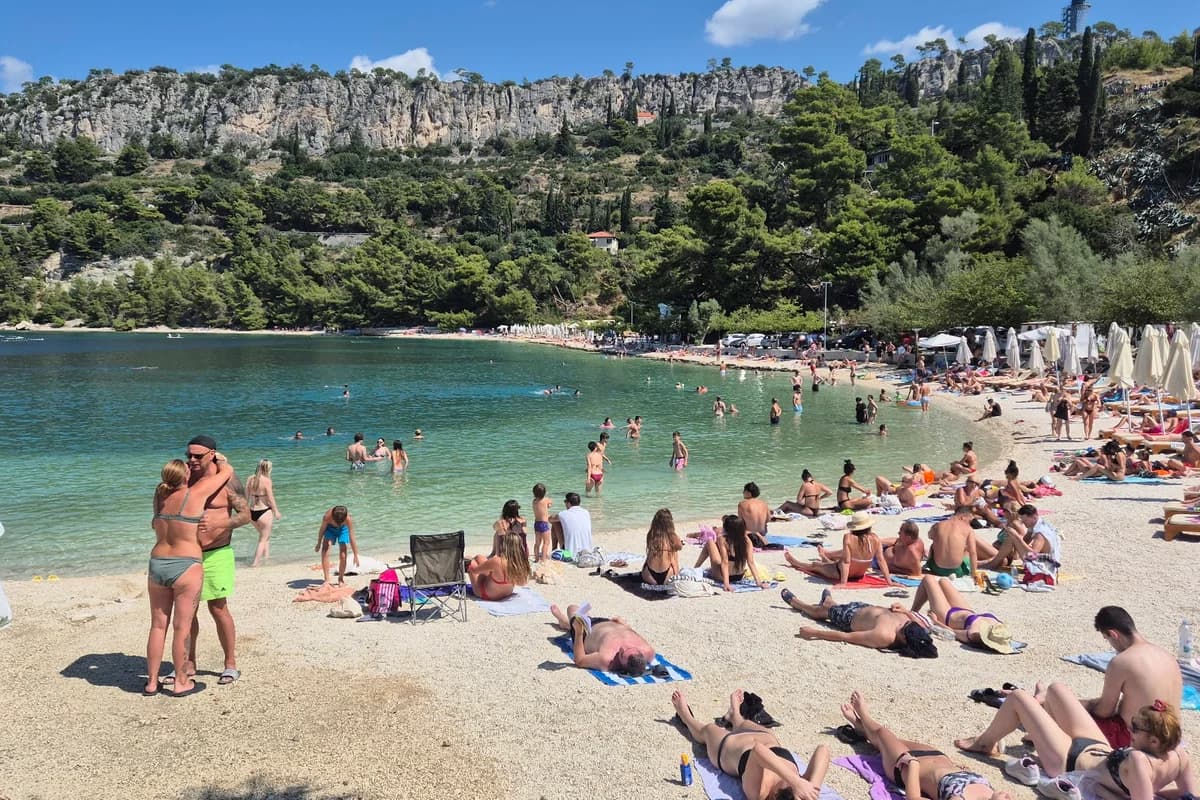 Plaža Kašjuni