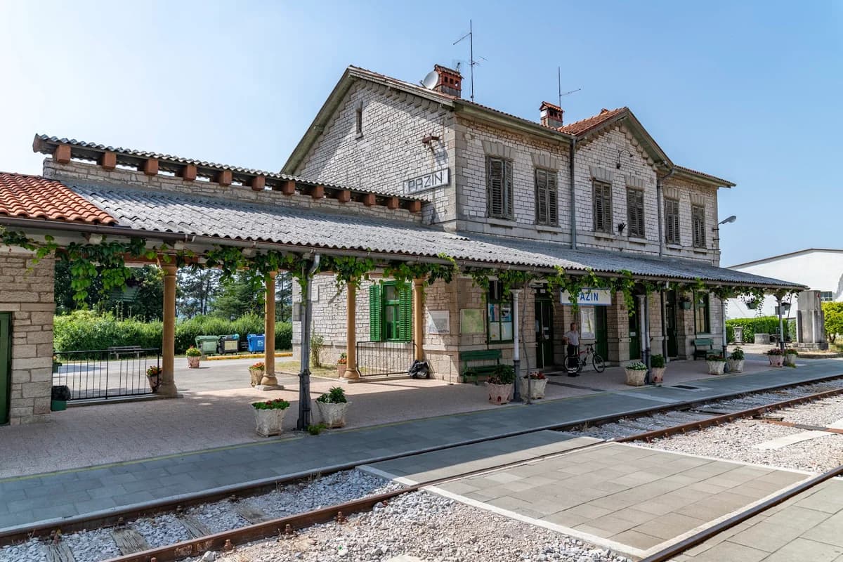 Željeznička stanica Pazin
