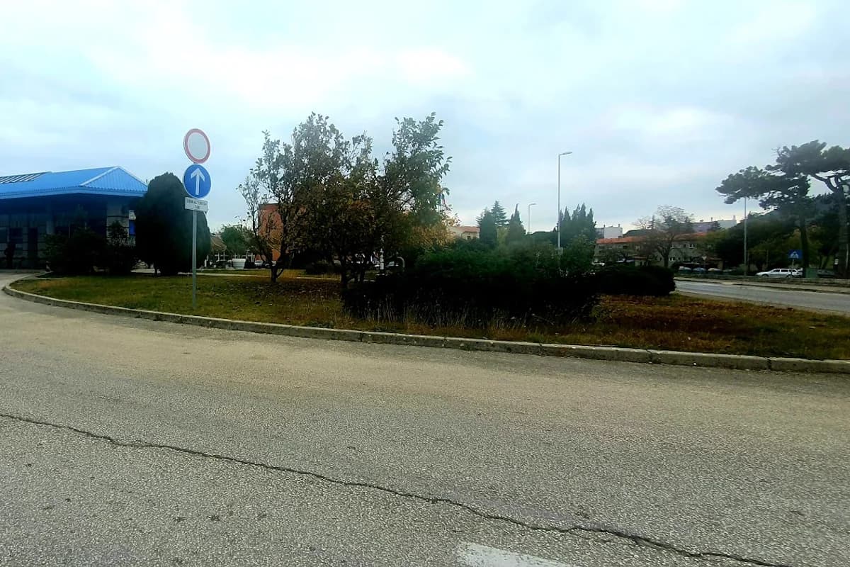 Autobusni kolodvor Labin
