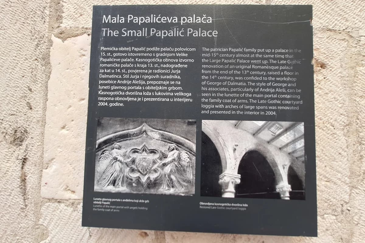 Palača obitelji Smareglia