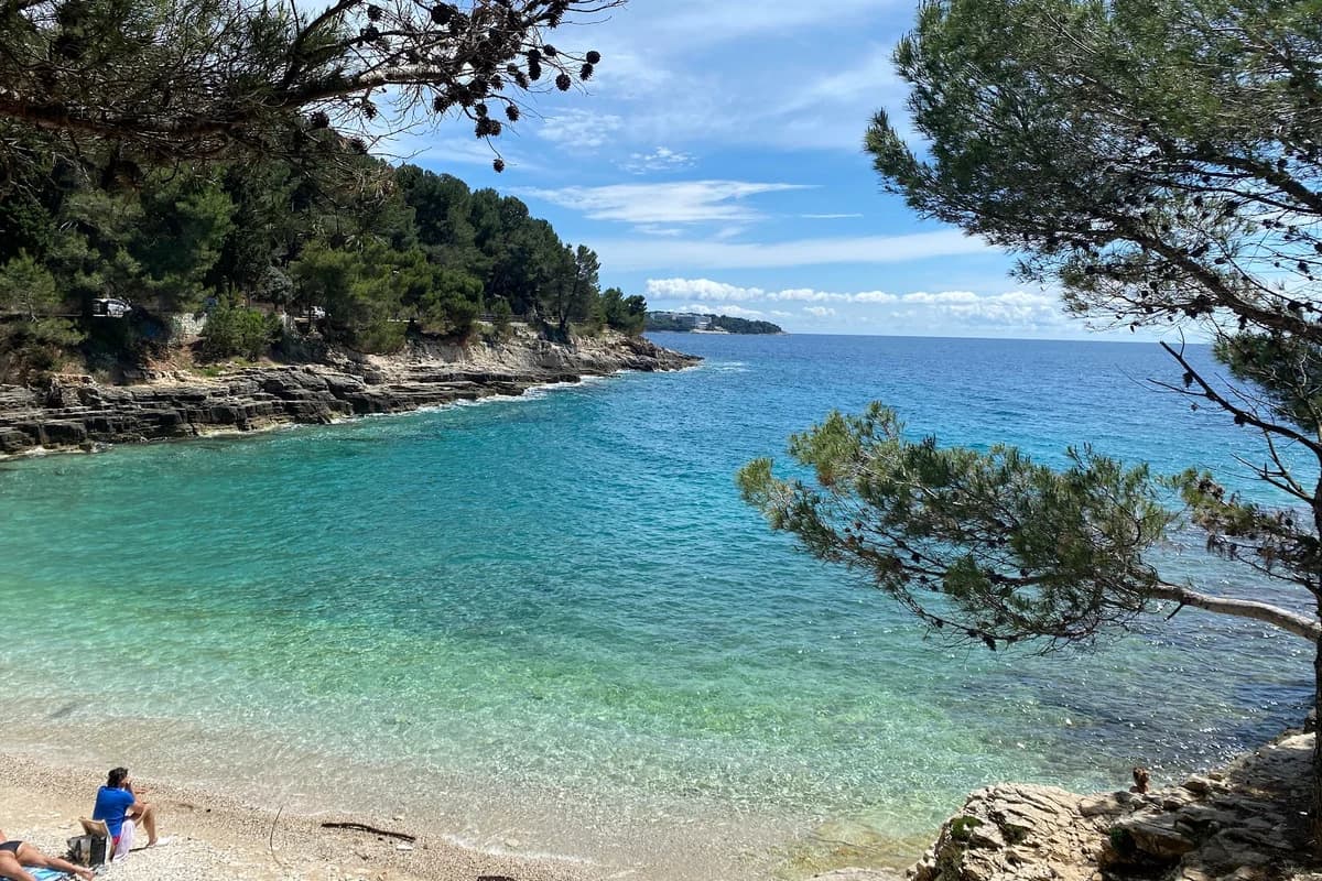 Plaža Gortanova uvala
