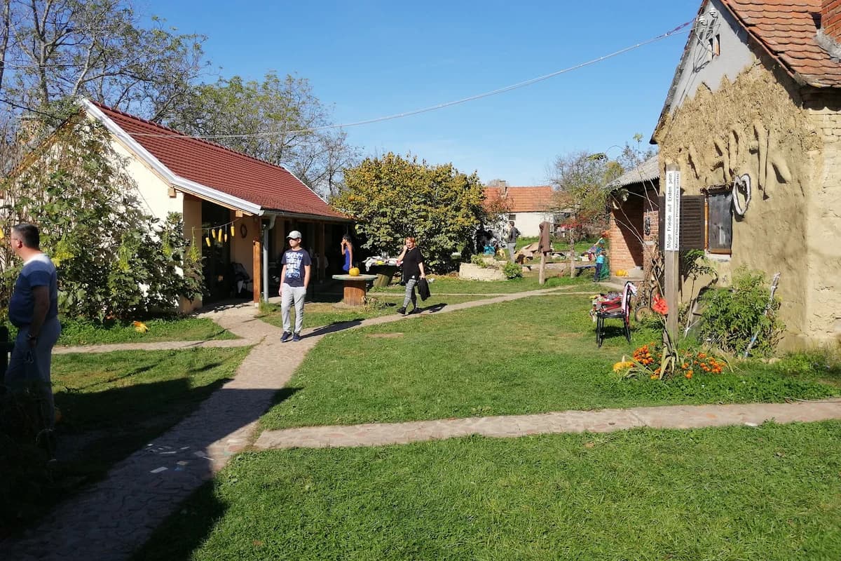 Željeznička stanica Latinovac