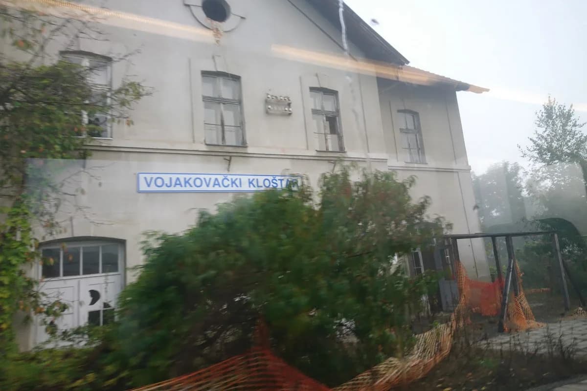 Željeznička stanica Vojakovački Kloštar