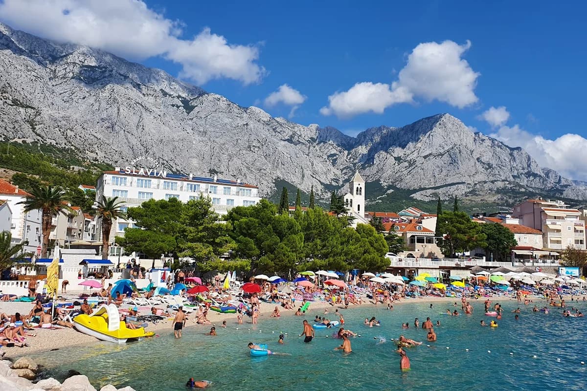 Plaža Nikolina (Baška Voda)
