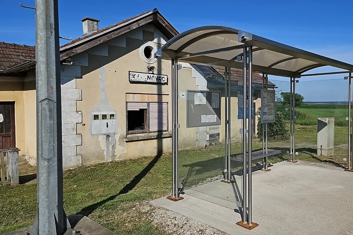 Željeznička stanica Kalinovac