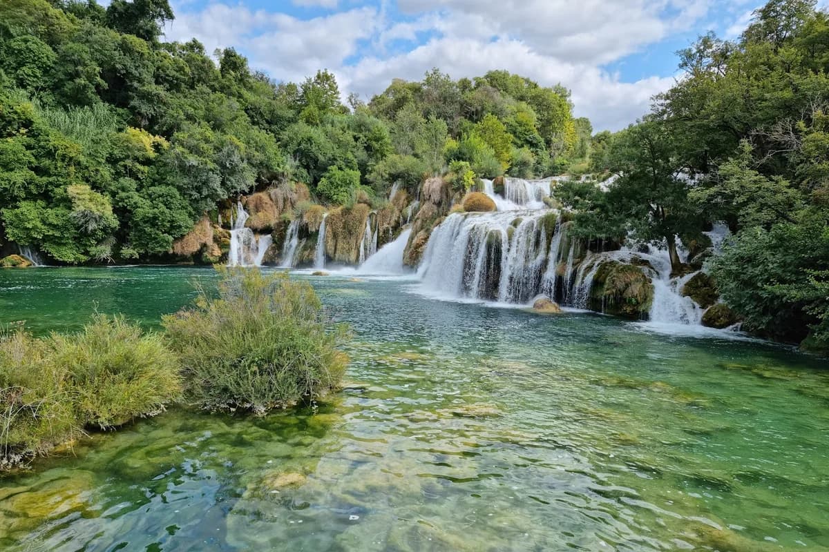 Trajektna luka Skradinski buk