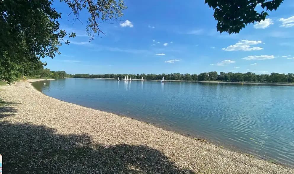 Otok Hrvatske mladeži - Jarun - slika 1