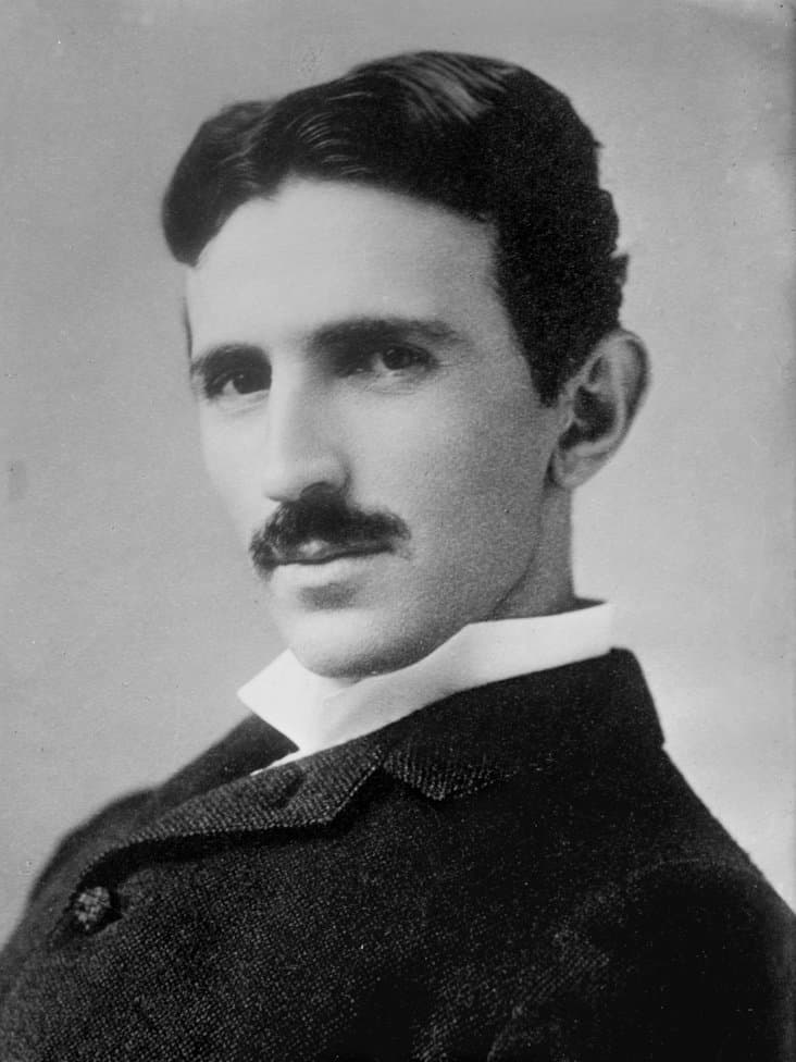 Nikola Tesla: Genij koji je osvijetlio svijet i stvorio temelje modernog doba